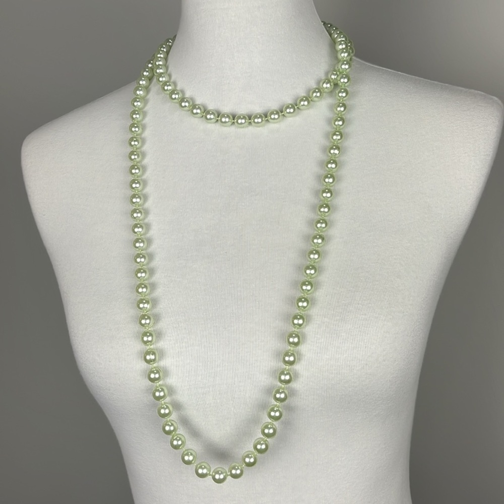 Mint Green Long Strand Rope Faux Pearls Flapper Opera Length Necklace OS Costume